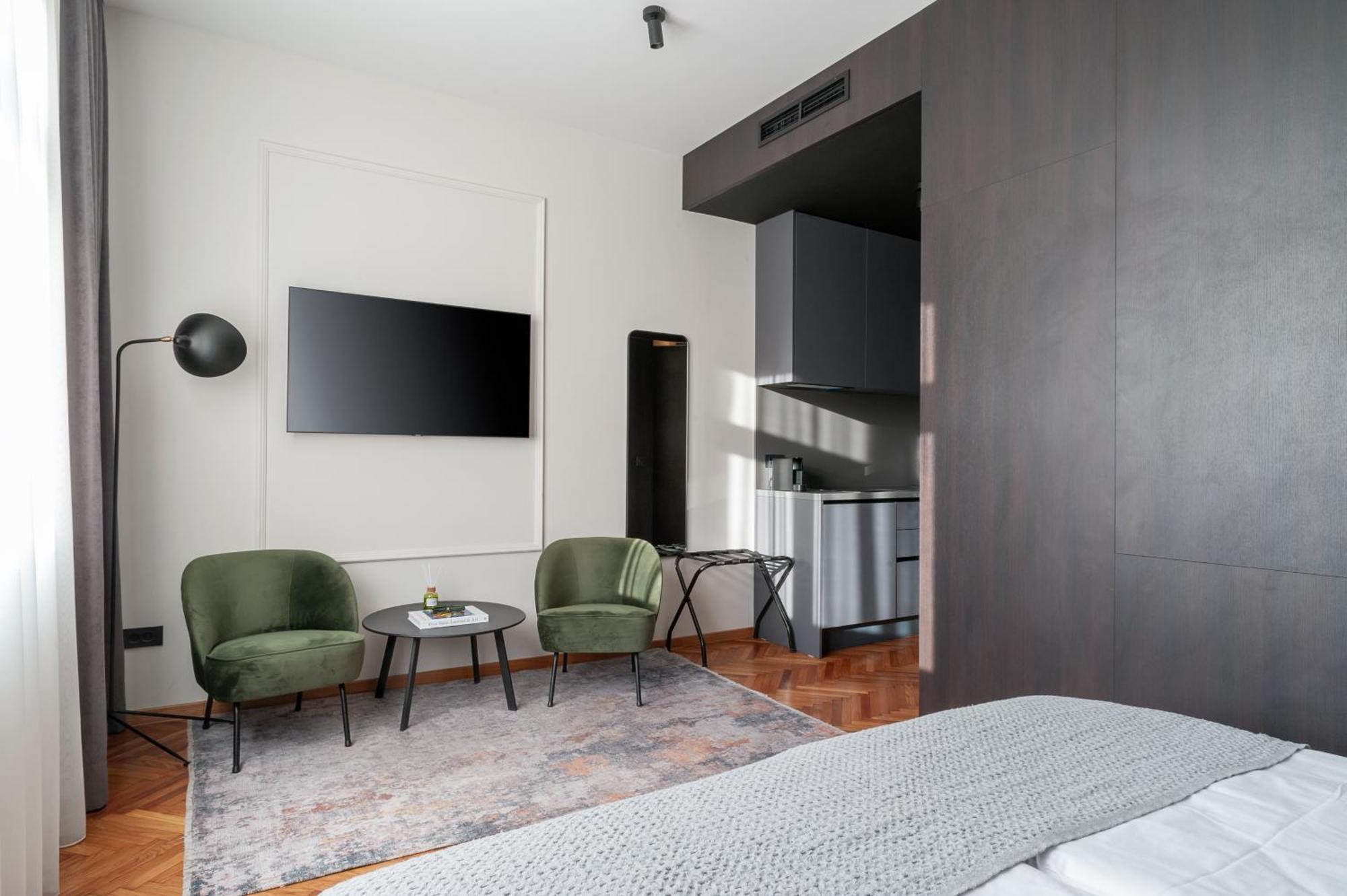 Loox Boutique Apartments Gunduliceva Zagreb Ngoại thất bức ảnh